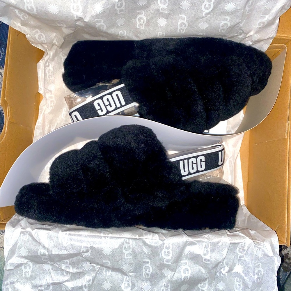 UGG Women's Fluff Yeah Slide Slipper Black